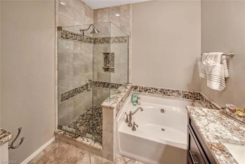23036 Lone Oak DR photo 25