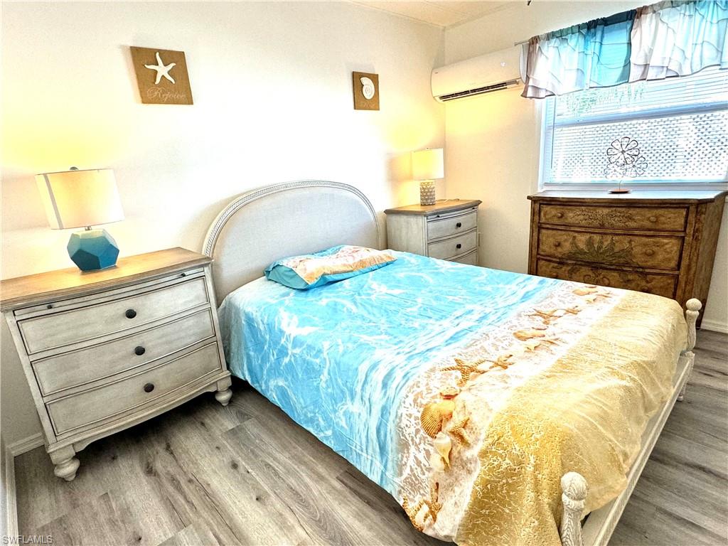 4693 Leilani LN photo 10