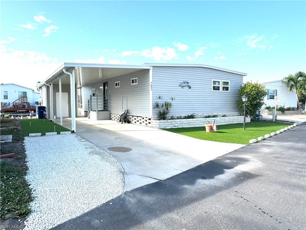 4693 Leilani LN photo 19