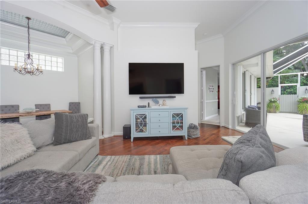 3188 Sundance CIR photo 6