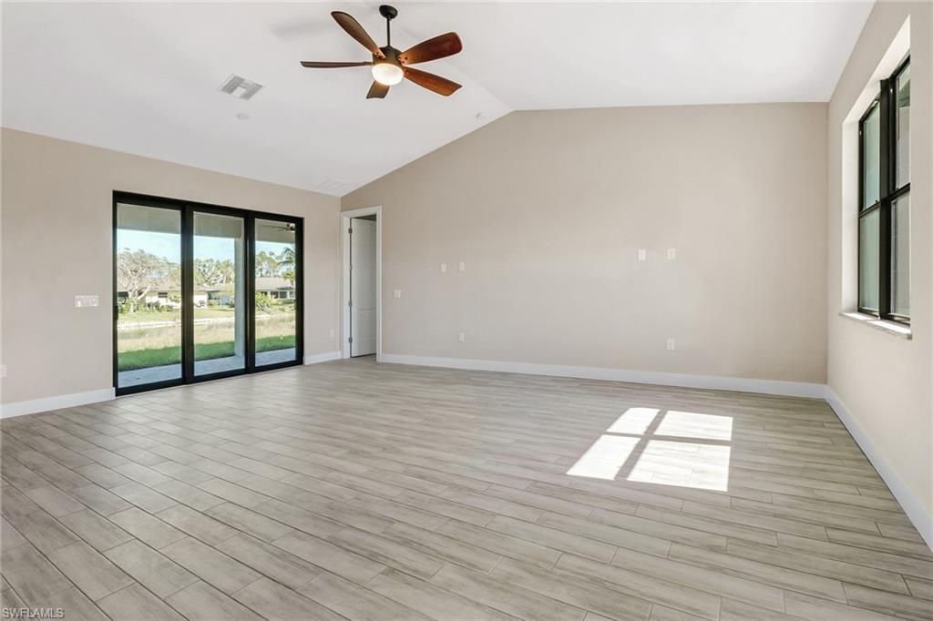 10621 Landau LN photo 9