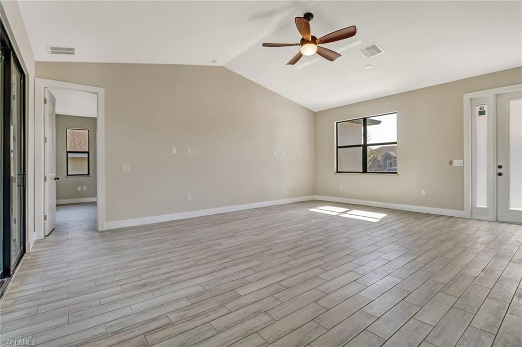 10621 Landau LN photo 8