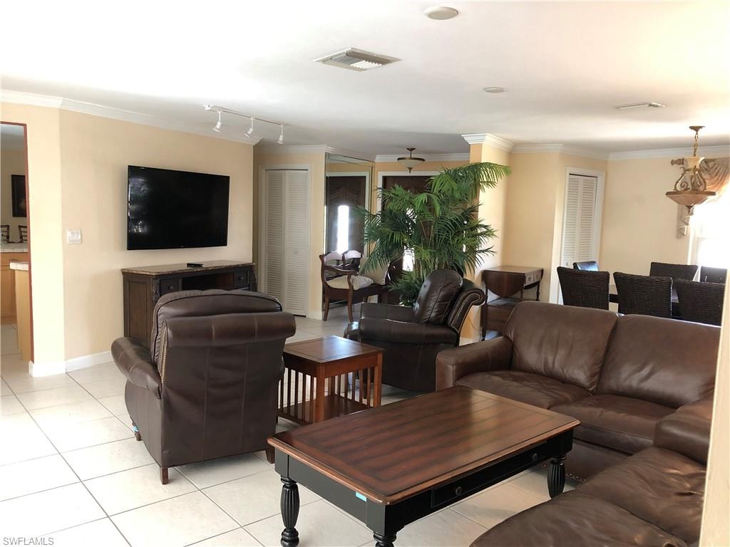 550 Forest Hills BLVD photo 36