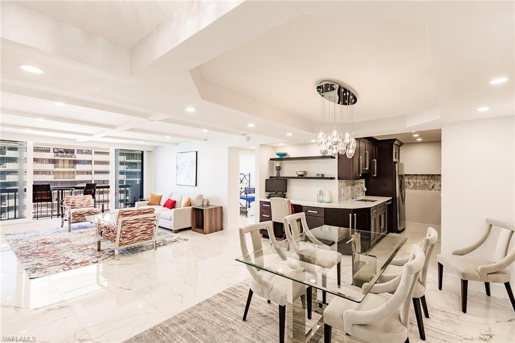 4001 Gulf Shore BLVD N 1104