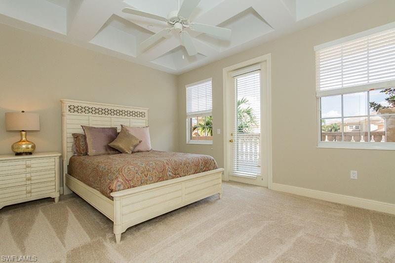 538 Avellino Isles CIR 9201 photo 14