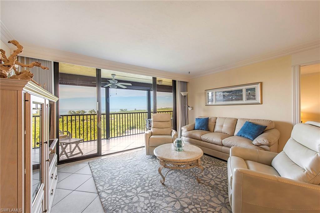 17 BLUEBILL AVE 1104