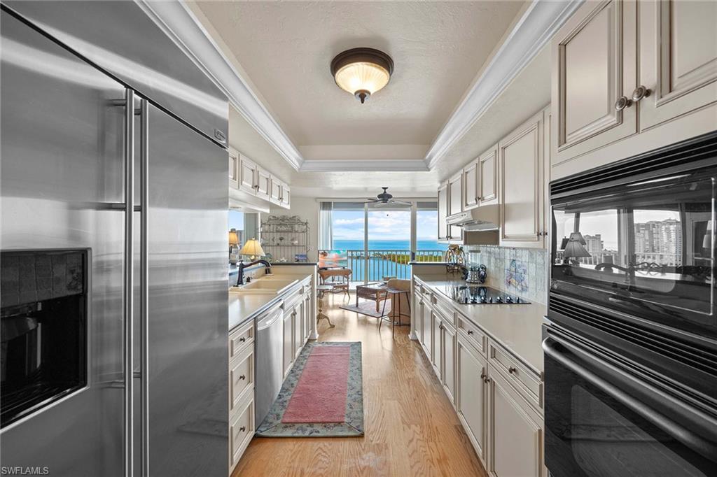 5550 Heron Point DR 1201 photo 12