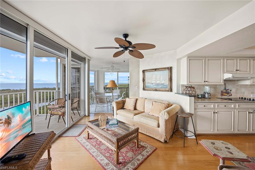 5550 Heron Point DR 1201 photo 7