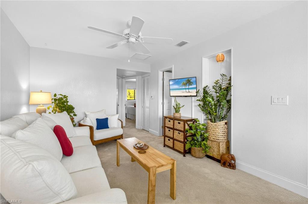 1250 Tennisplace CT B34 photo 12