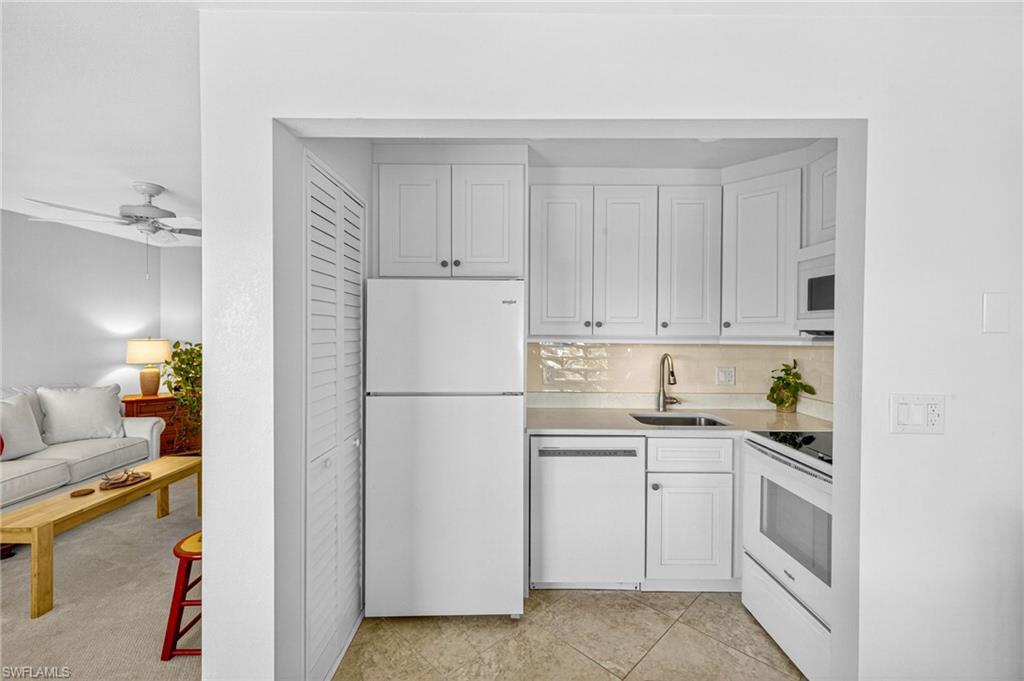 1250 Tennisplace CT B34 photo 9