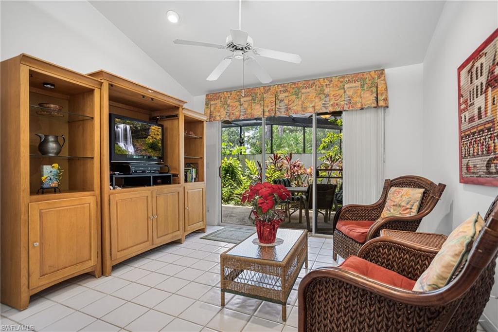 The family room is large enough to be a secondliving room, or provides excellent office spacewithout sacrificing a guest room.