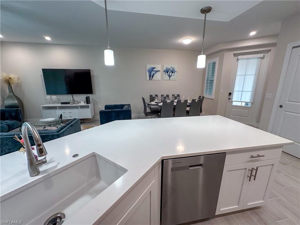 220 Indies Dr E 101 photo 16