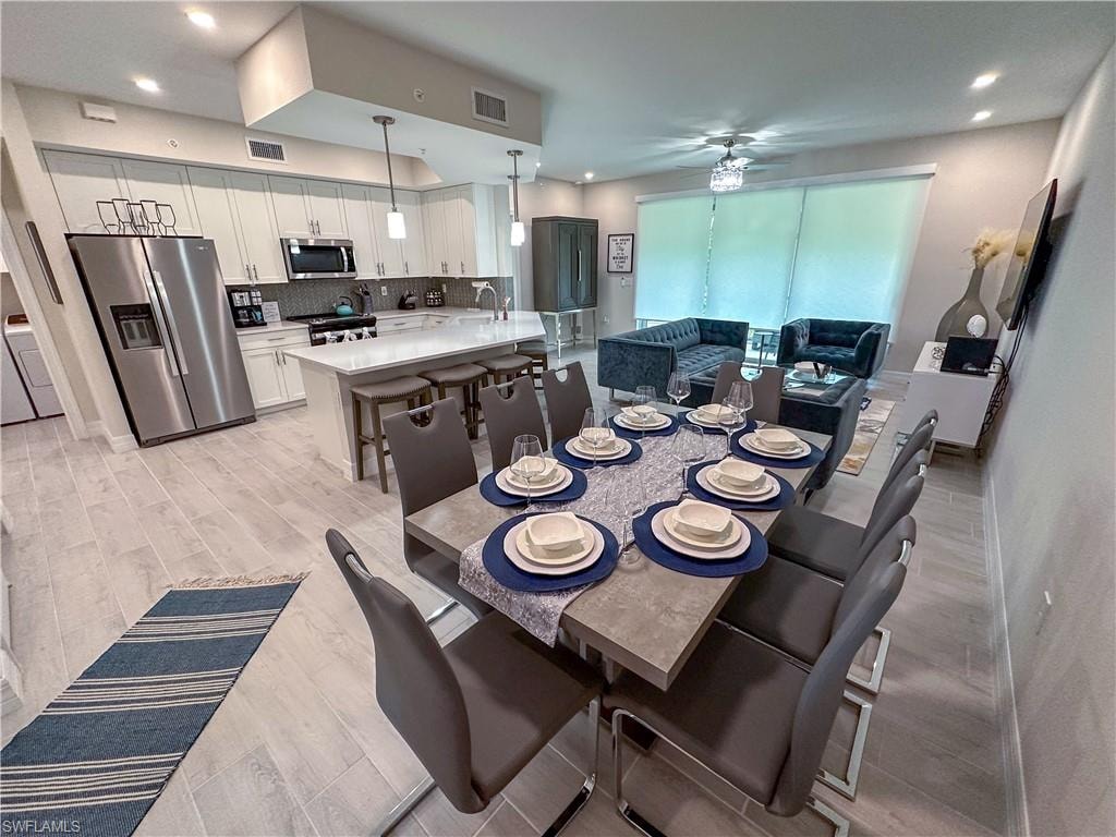 220 Indies Dr E 101