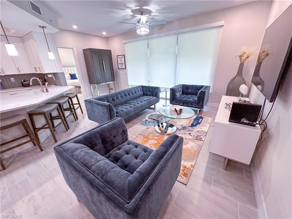 220 Indies Dr E 101 photo 19