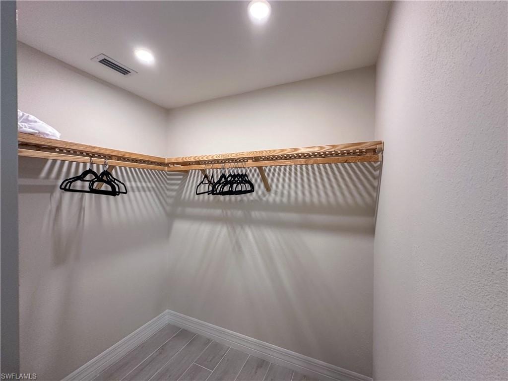 220 Indies Dr E 101 photo 29