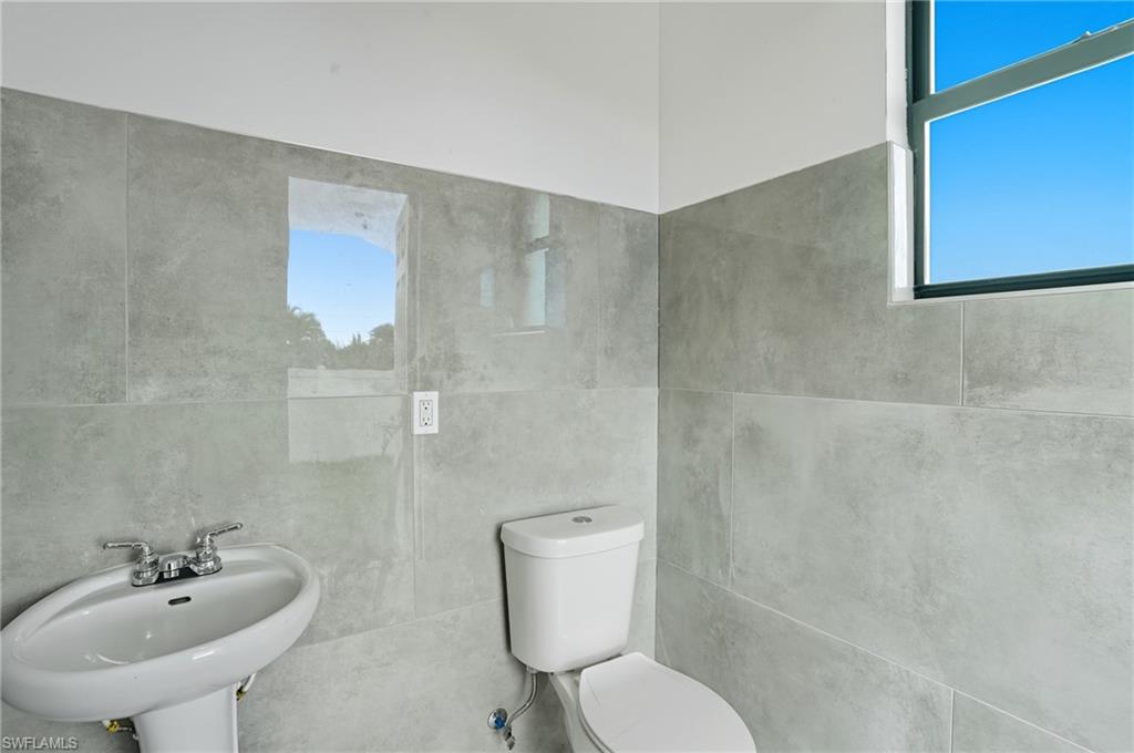 Bathroom with plenty of natural light