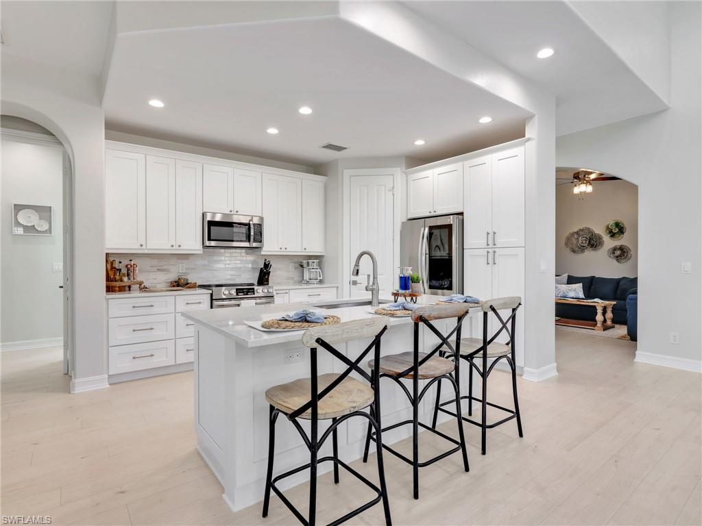 6096 Dogleg DR photo 20