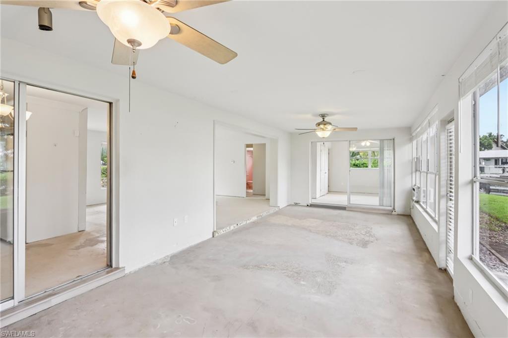 1037 Ione DR photo 19