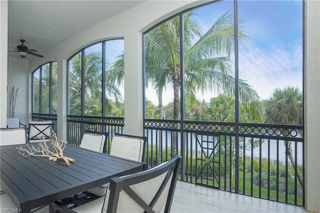Screened in Lanai overlooking lake