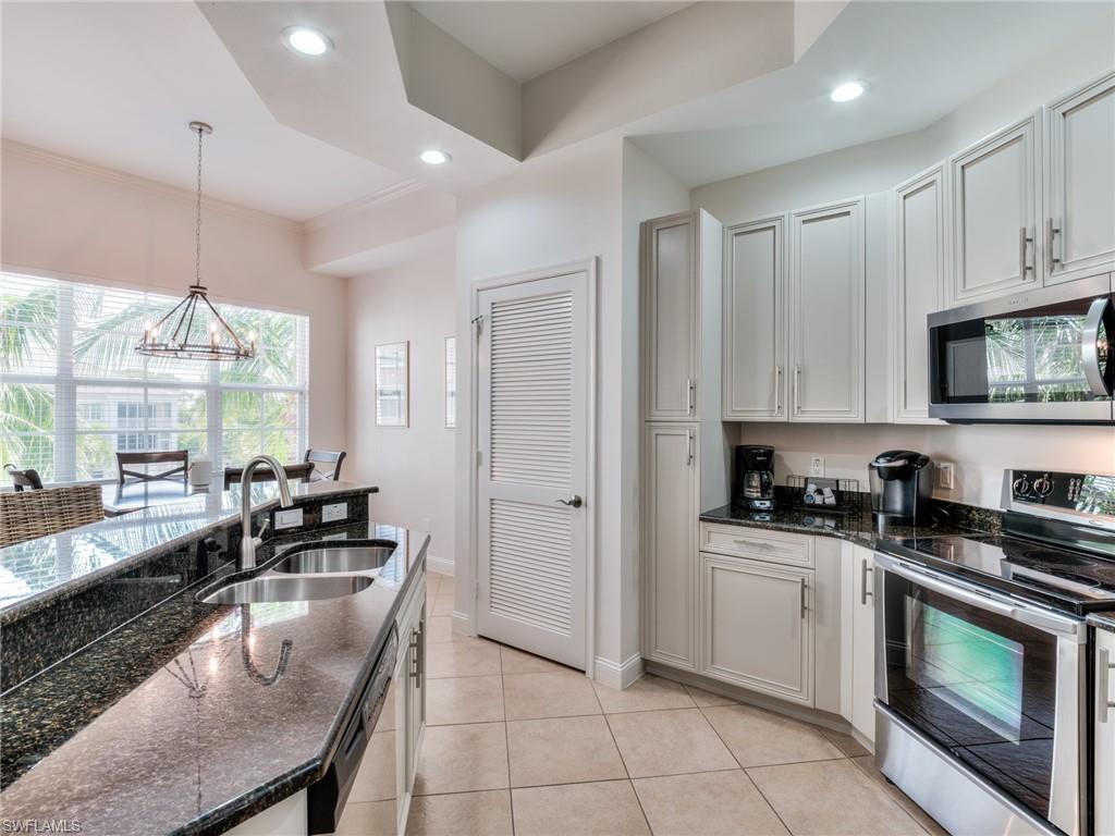 27921 BONITA VILLAGE BLVD 9303 photo 10
