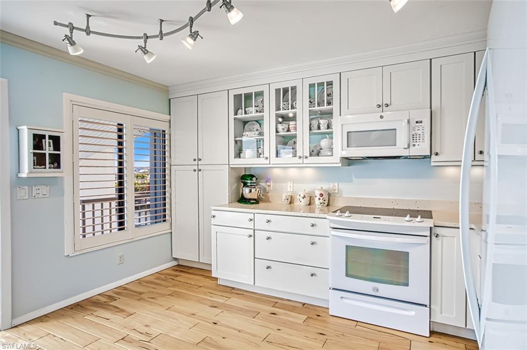 1250 Tennisplace CT C31 photo 10