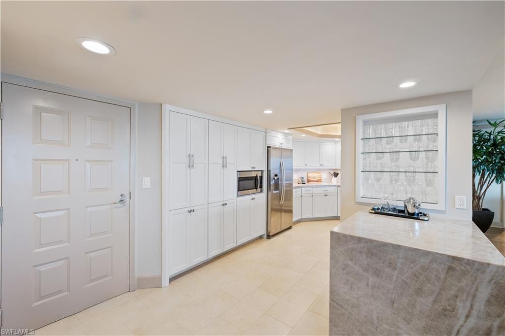 4651 Gulf Shore BLVD N 1805 photo 10