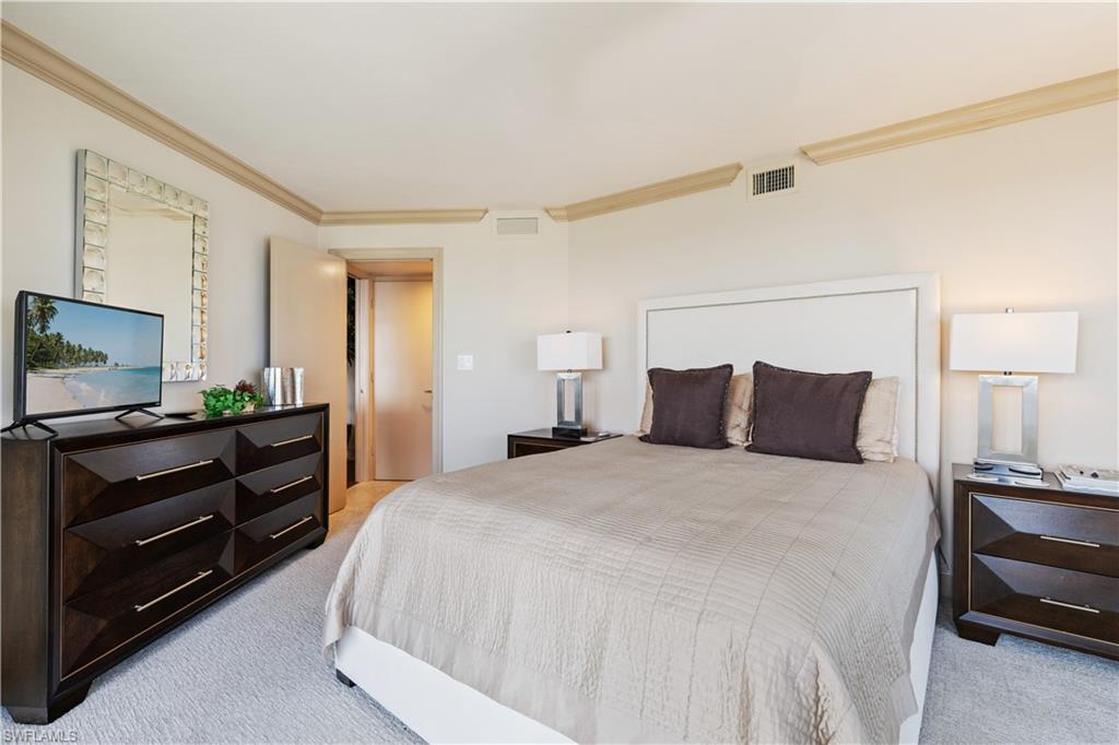 4651 Gulf Shore BLVD N 1805 photo 35