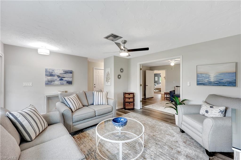 532 99th AVE N