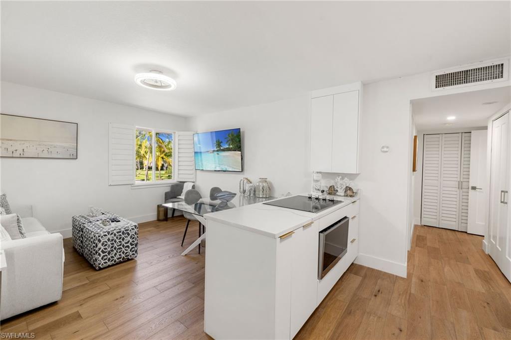 175 Fifth Avenue S 204 photo 8