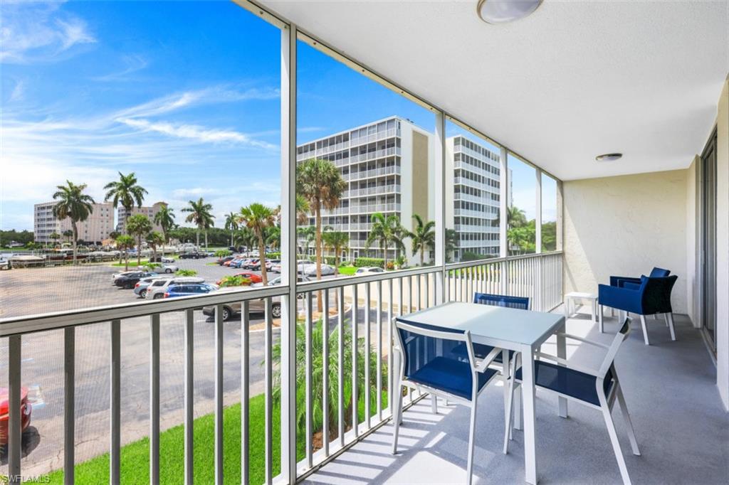 5 Bluebill AVE 210 photo 16