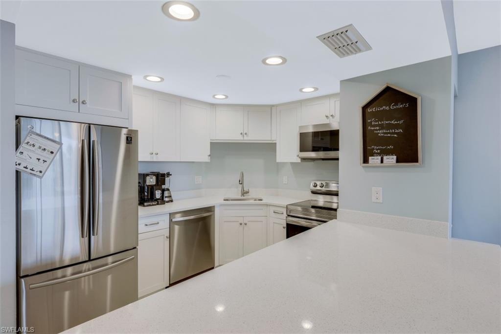 5 Bluebill AVE 210 photo 7