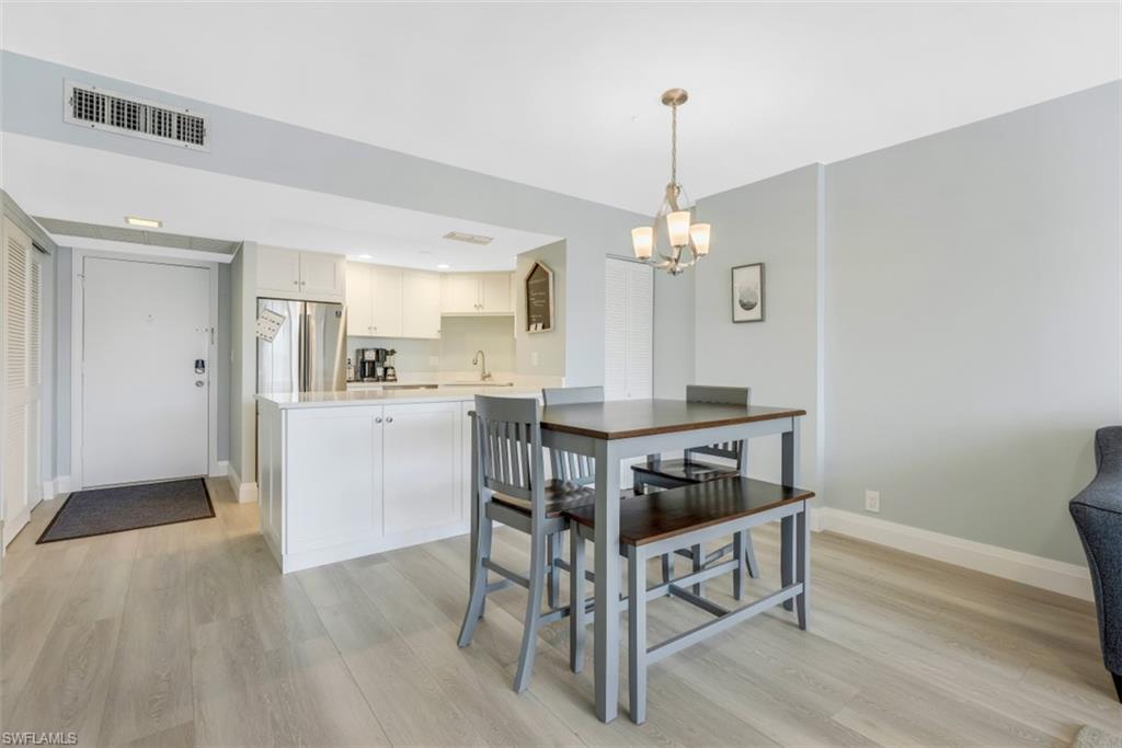 5 Bluebill AVE 210 photo 10