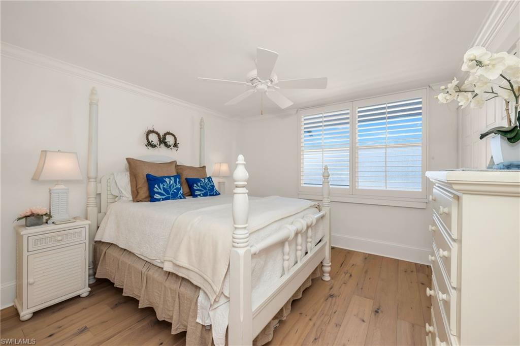 2121 Gulf Shore BLVD N 206 photo 13