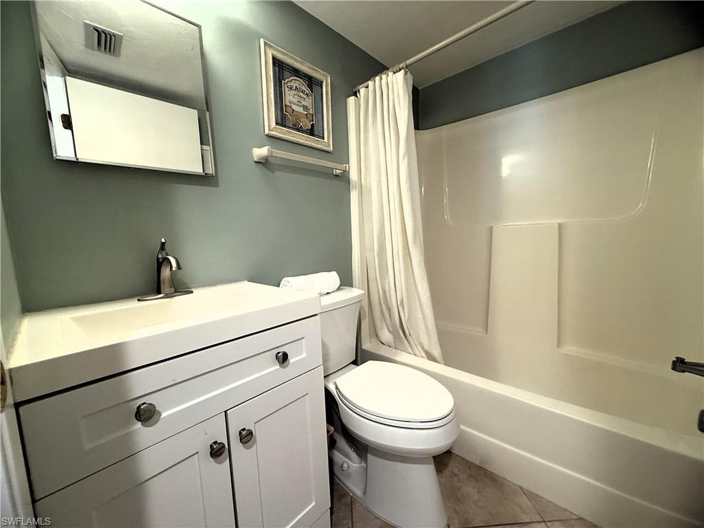 6891 Estero BLVD 331 photo 10