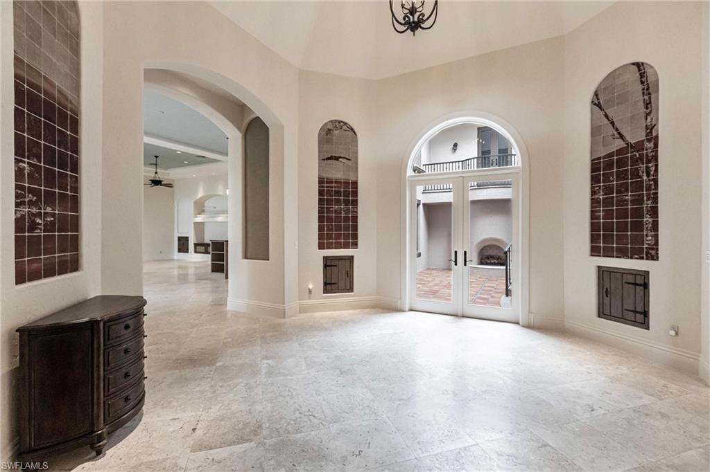 Rotunda Entry Opens to Outdoor Courtyard