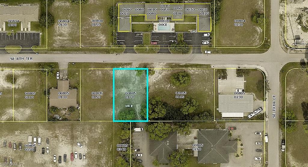 916 SE 8th Ter--two lot site