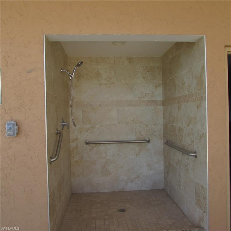 19681 #313 Summerlin RD photo 32