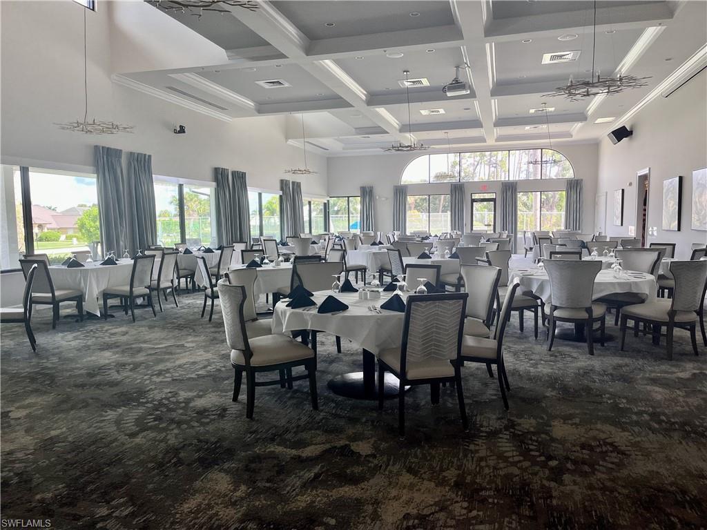Restaurant/Dining Area in Royal Wood Clubhouse