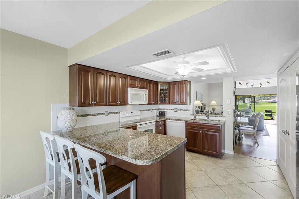205 Deerwood CIR 103 photo 6