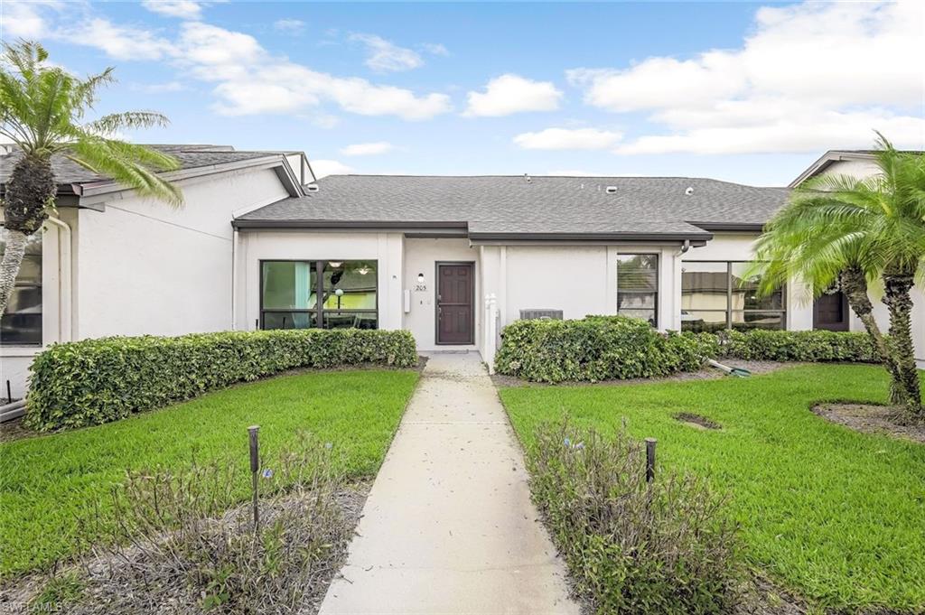 205 Deerwood CIR 103