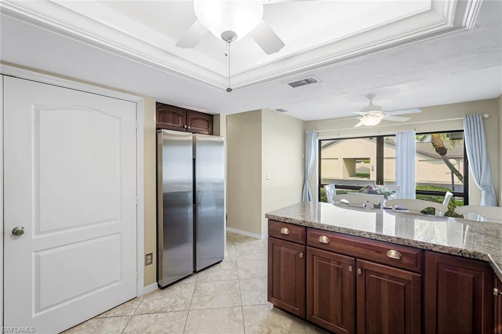 205 Deerwood CIR 103 photo 8