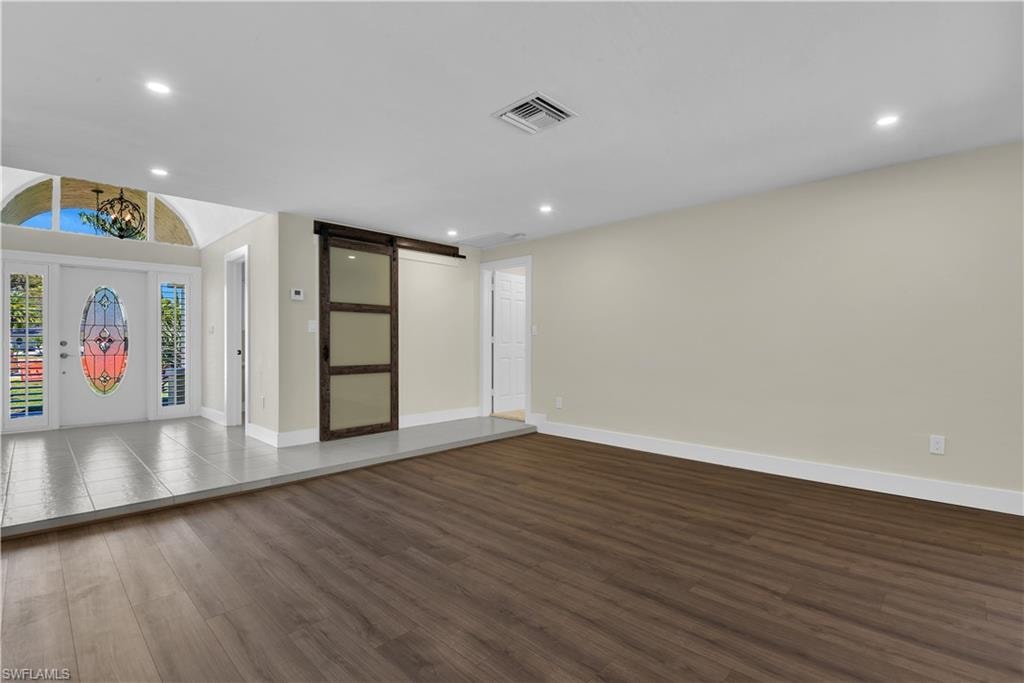 491 Cypress WAY E photo 10