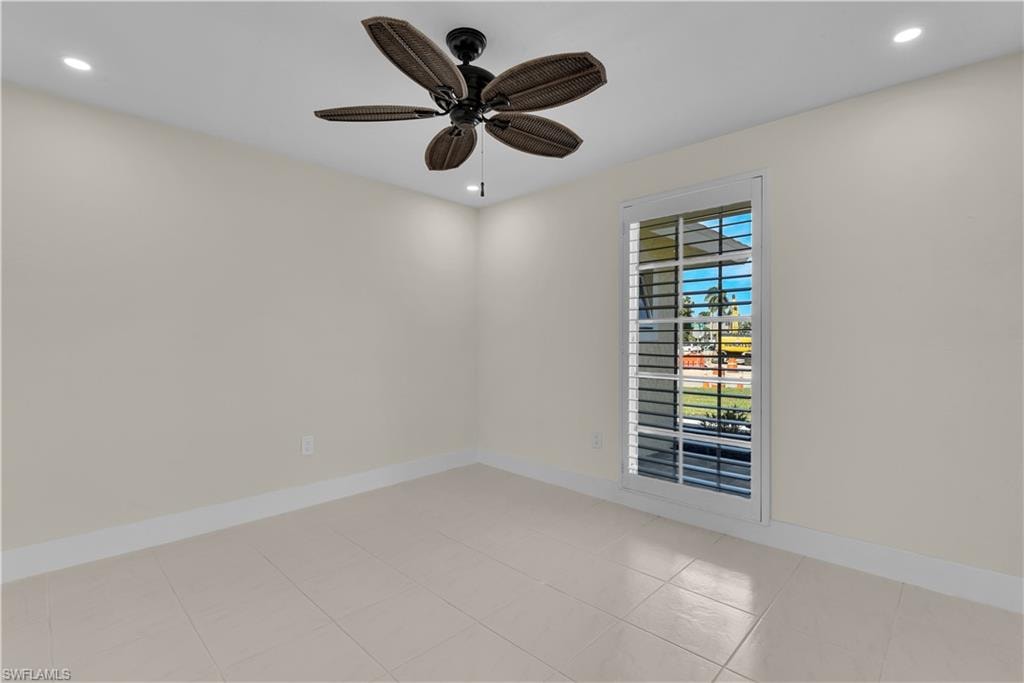 491 Cypress WAY E photo 14