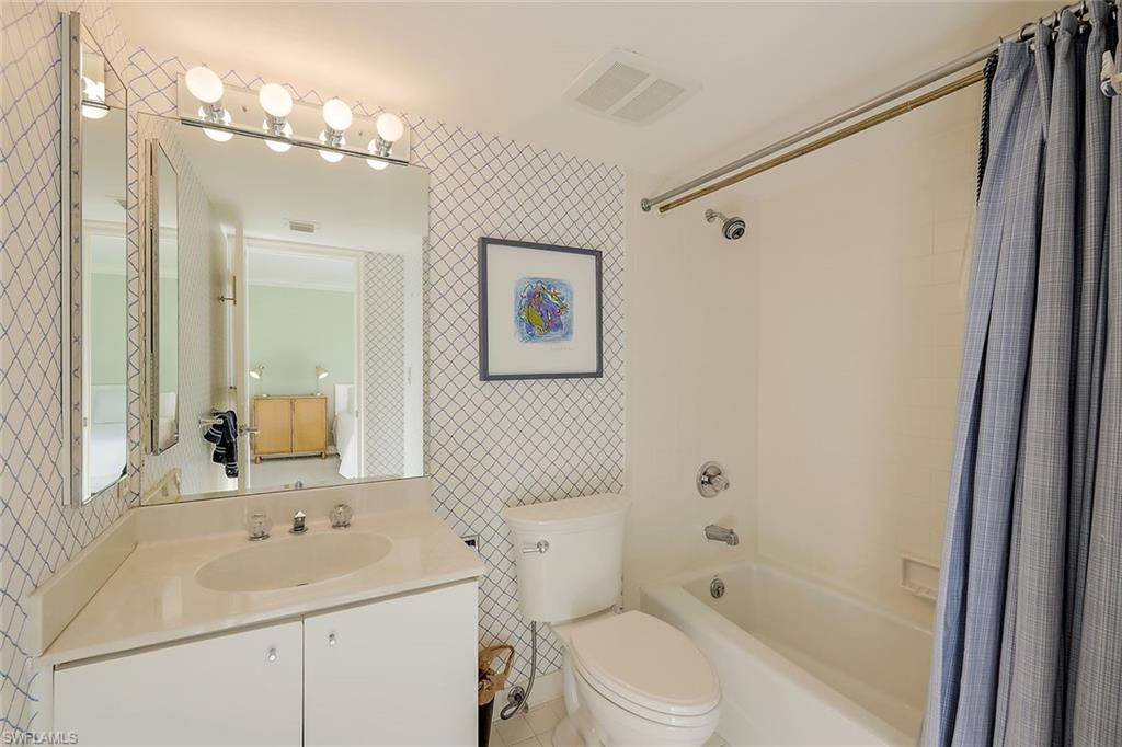 4451 Gulf Shore BLVD N 1205 photo 23