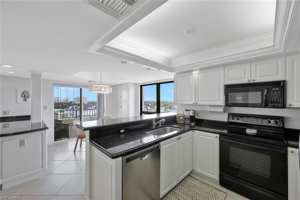 4451 Gulf Shore BLVD N 1205 photo 13