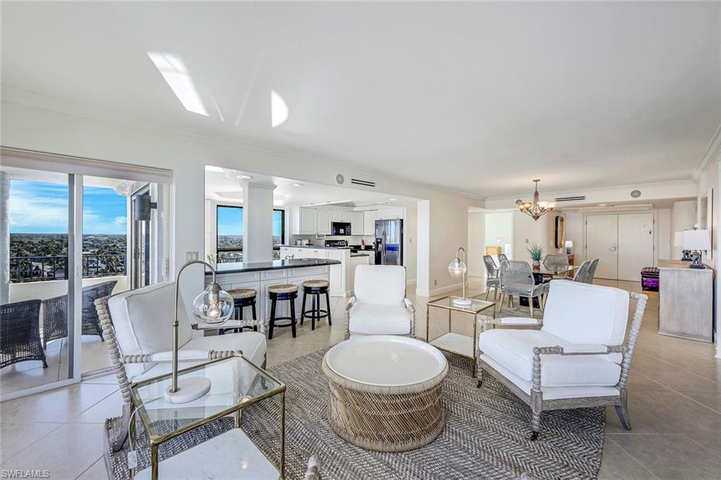 4451 Gulf Shore BLVD N 1205