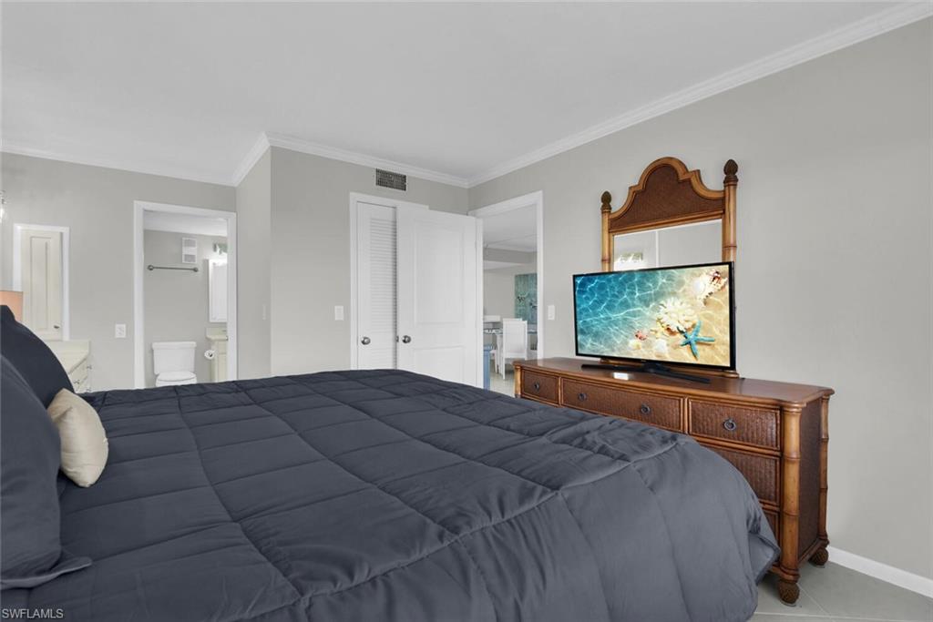 5220 Bonita Beach RD SW 204 photo 13