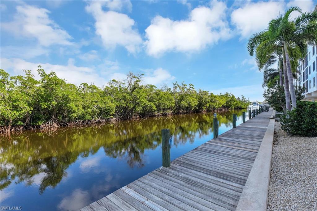 5220 Bonita Beach RD SW 204 photo 18