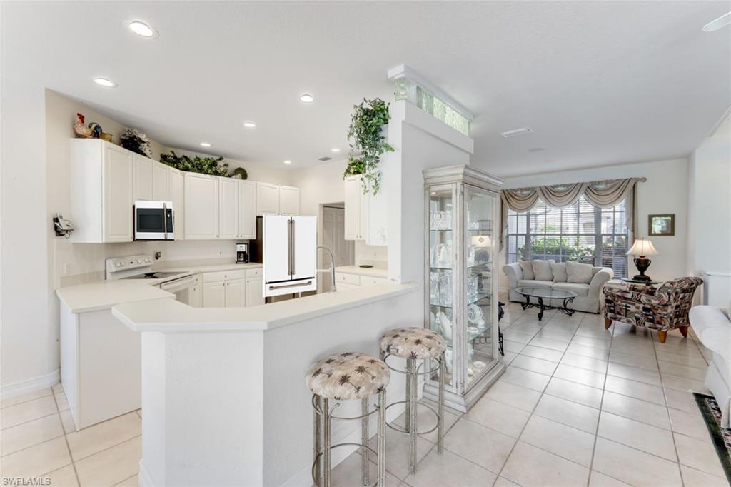 5609 Harbour CIR photo 13