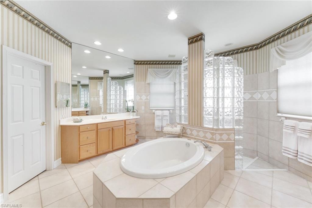 5609 Harbour CIR photo 26